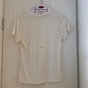 Alo White Ribbed T-Shirt (S)